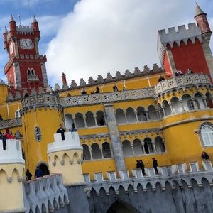 Meet your Posher, Elise